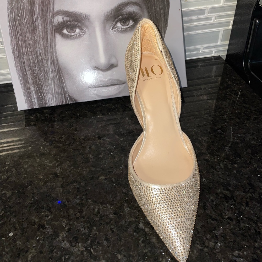 Light gold sparkle shoes.